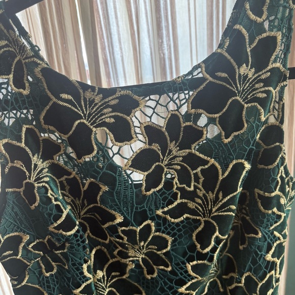 Adrianna Papell Green Gold Floral Metallic Midi Dress Size 8